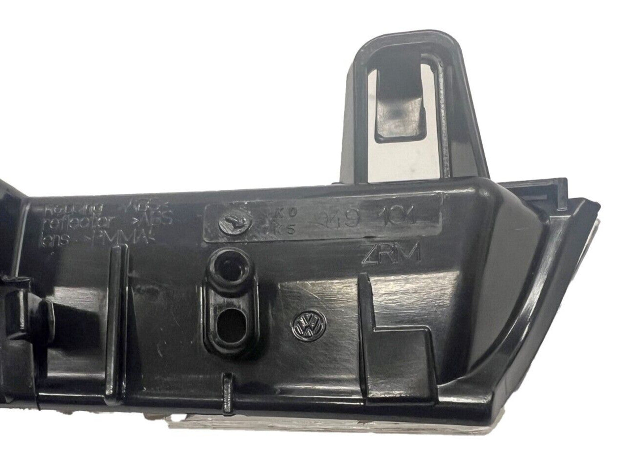 New Genuine VW Left Mirror Turn Signal Indicator Light Lamp Jetta Rabbit 2006-10