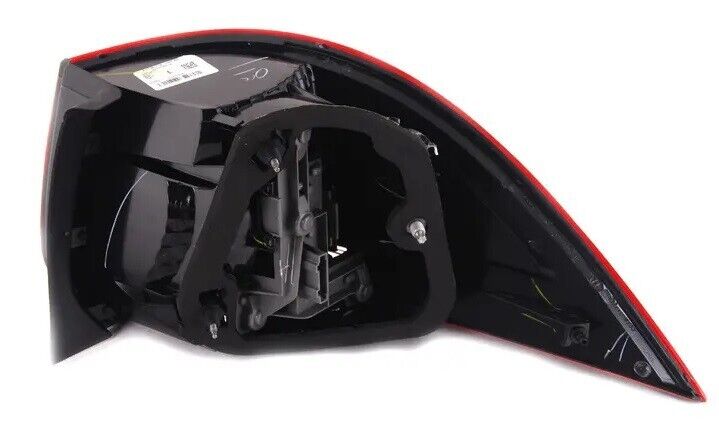 Genuine OEM VW Driver Side Taillight Assy Jetta-Wagon SportWagen 2010-14 OpenBox