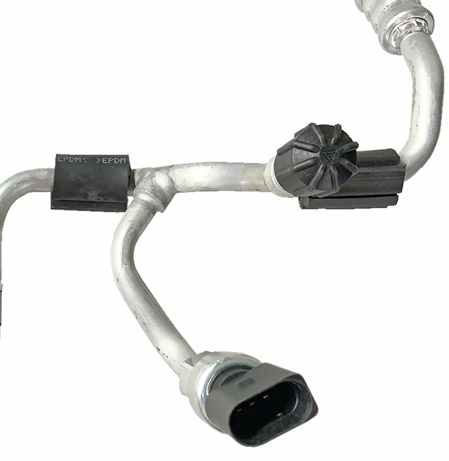 New Genuine OEM VW AC Refrigerant Liquid Hose A/C Line Jetta 1.4 TSi 2016-2018
