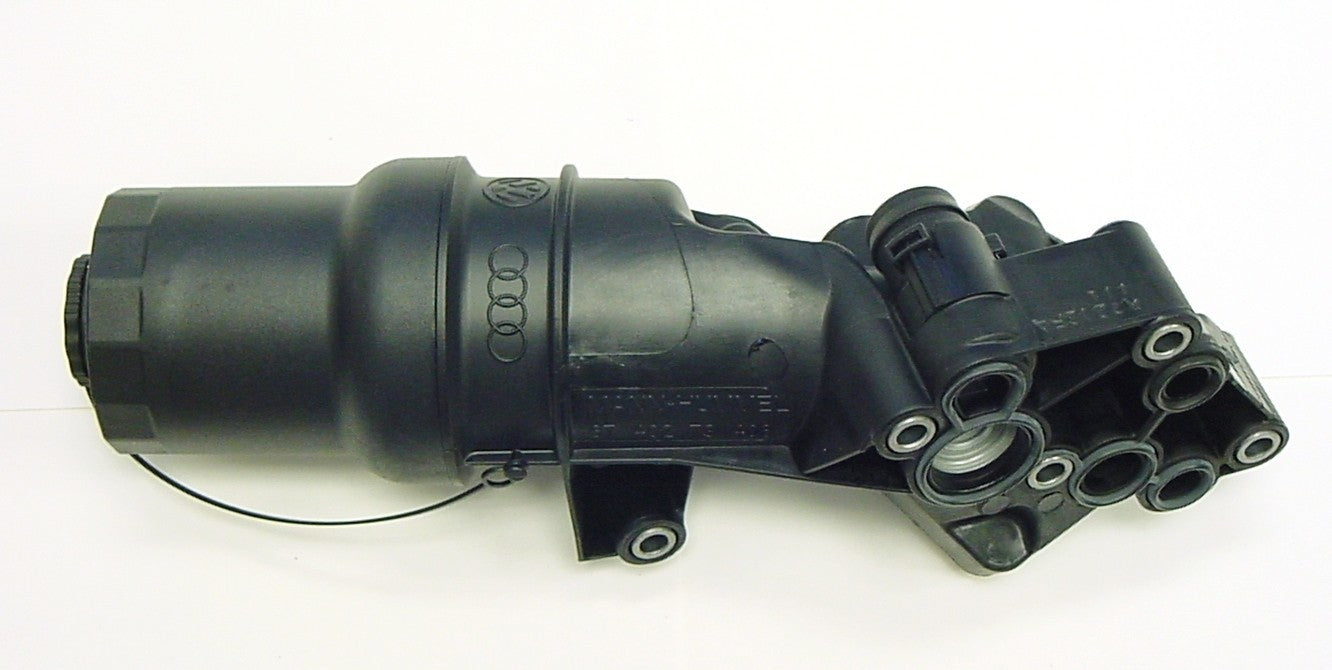 New OEM VW Oil Filter Housing 2.5 Golf & Jetta-SportWagen 2010-14 MK6 07K115397D