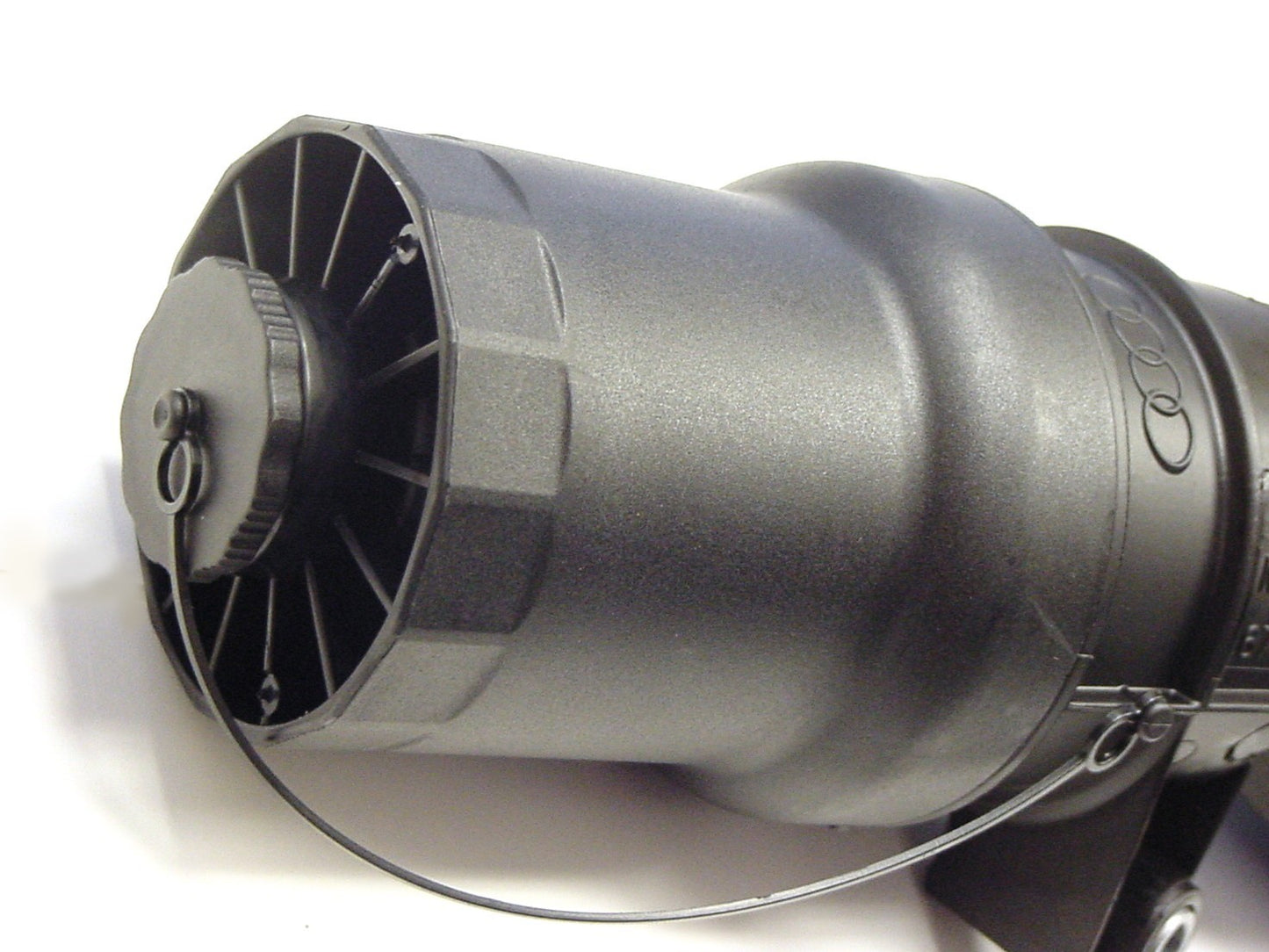 New OEM VW Oil Filter Housing 2.5 Golf & Jetta-SportWagen 2010-14 MK6 07K115397D