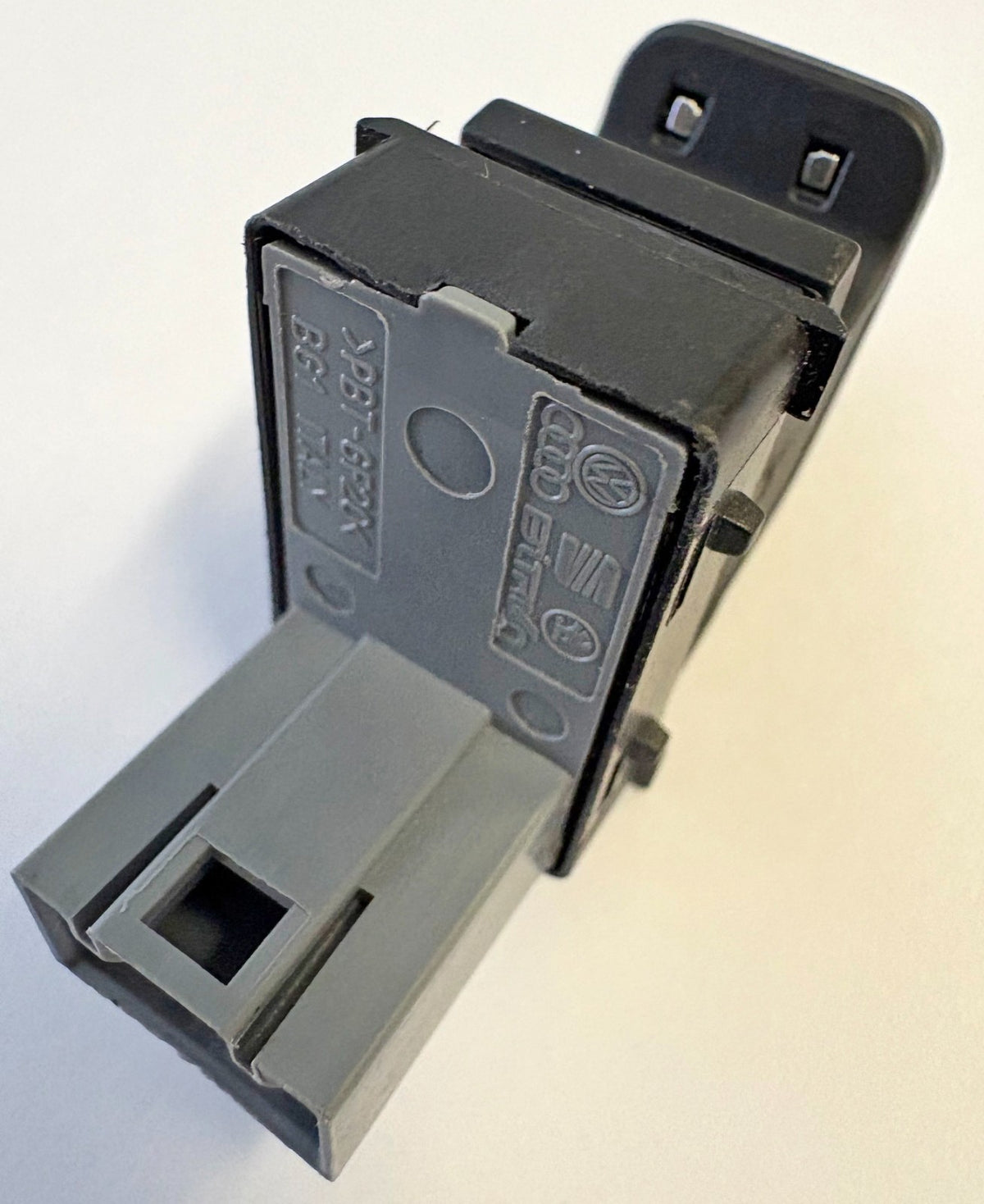 New Genuine OEM VW Passenger Side Power Window Control Switch Beetle 2012-2019