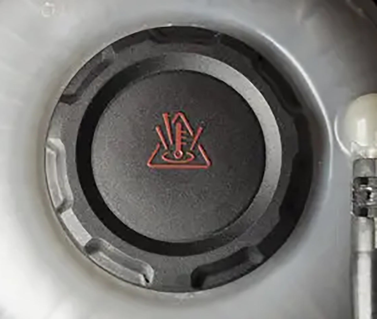 New Genuine OEM Radiator Coolant Reservoir Tank with Cap VW Jetta Audi Q3 '19-23