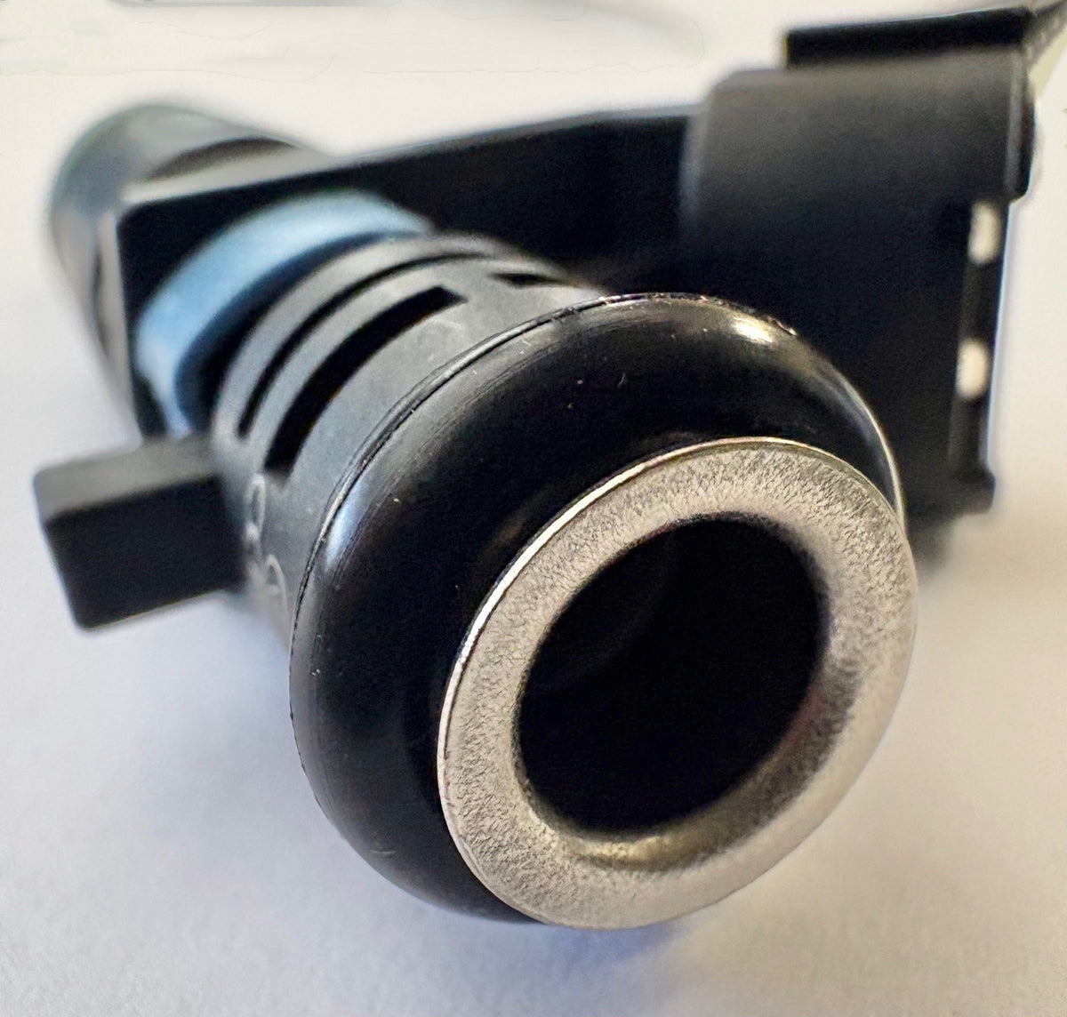 Genuine OEM VW Fuel Injector Nozzle 2.5 Jetta Beetle Rabbit Golf Passat 2007-14