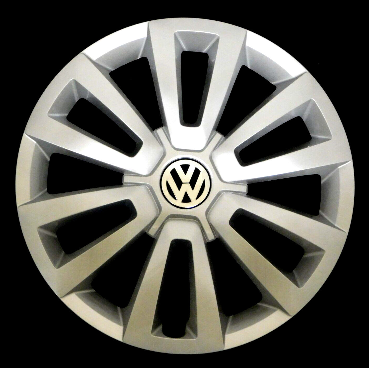 Genuine OEM VW Hubcap Beetle  & Convertible 2012-19 Cover fits 16" wheel OpenBox