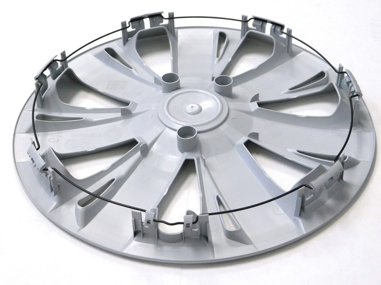 Genuine OEM VW Hubcap Jetta-Sedan 2011-14 Cover fits 16" wheel BrokenMountingTab