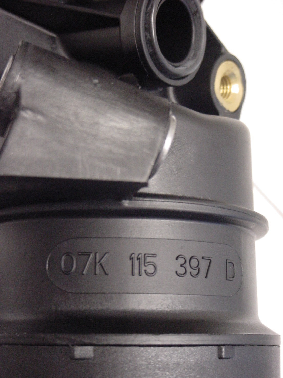 New OEM VW Oil Filter Housing 2.5 Golf & Jetta-SportWagen 2010-14 MK6 07K115397D