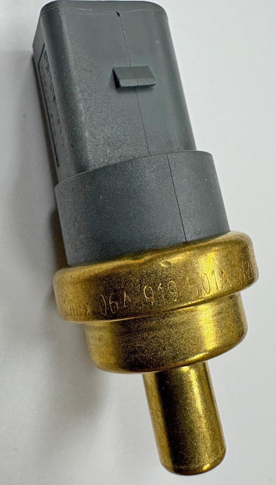 OEM Engine Temperature Sender Sensor VW Jetta Golf Beetle Audi A3 Q3 TT 2005-21*