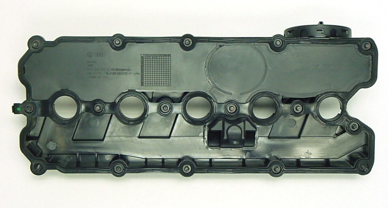 New Genuine OEM VW Valve Cover & PCV Valve 2.5 Jetta Rabbit Golf Passat 2006-14